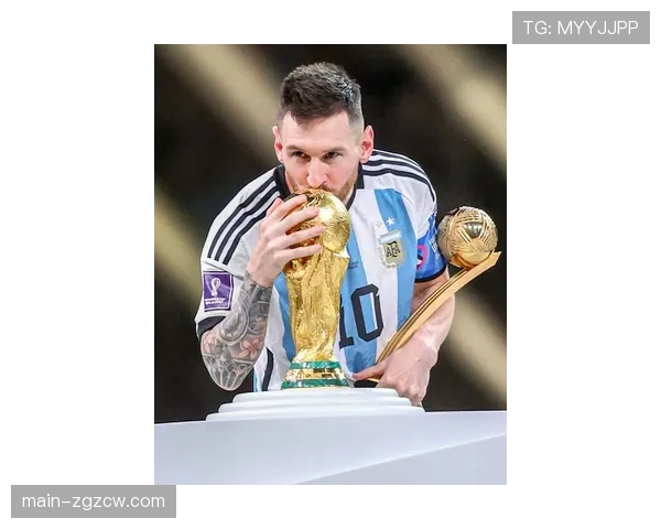 金手套奖得主马丁内斯：扑出关键点球是我儿时的梦想